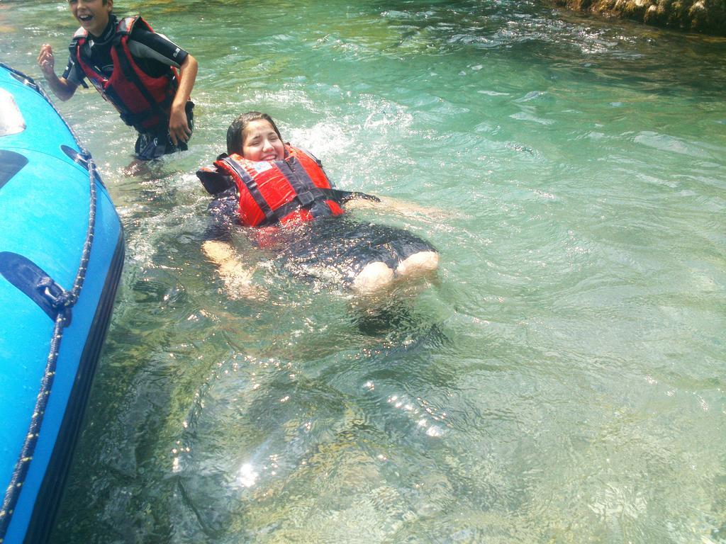Rafting Camp Tara Center Tri Vodenice Bastasi Bagian luar foto