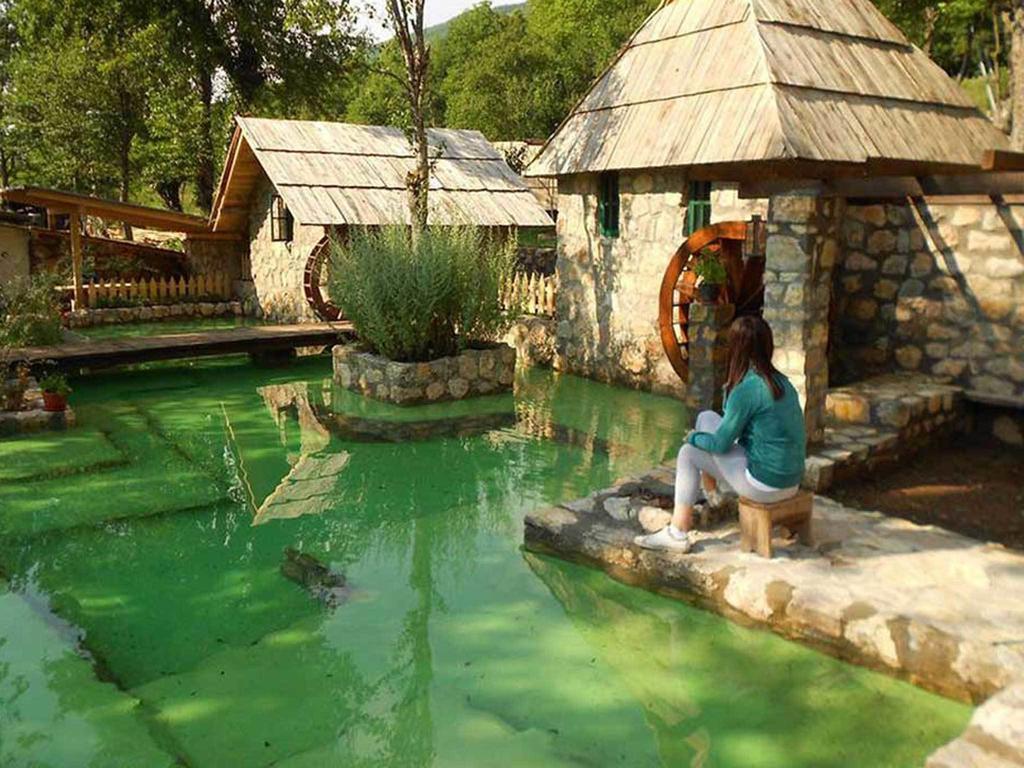 Rafting Camp Tara Center Tri Vodenice Bastasi Bagian luar foto