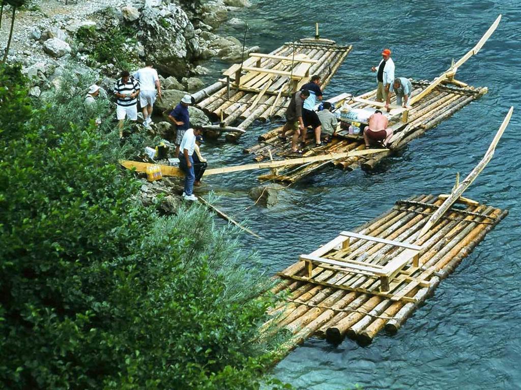 Rafting Camp Tara Center Tri Vodenice Bastasi Bagian luar foto