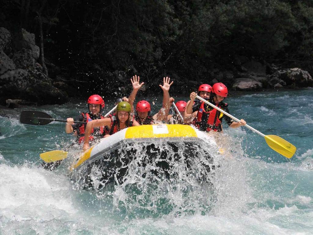 Rafting Camp Tara Center Tri Vodenice Bastasi Bagian luar foto